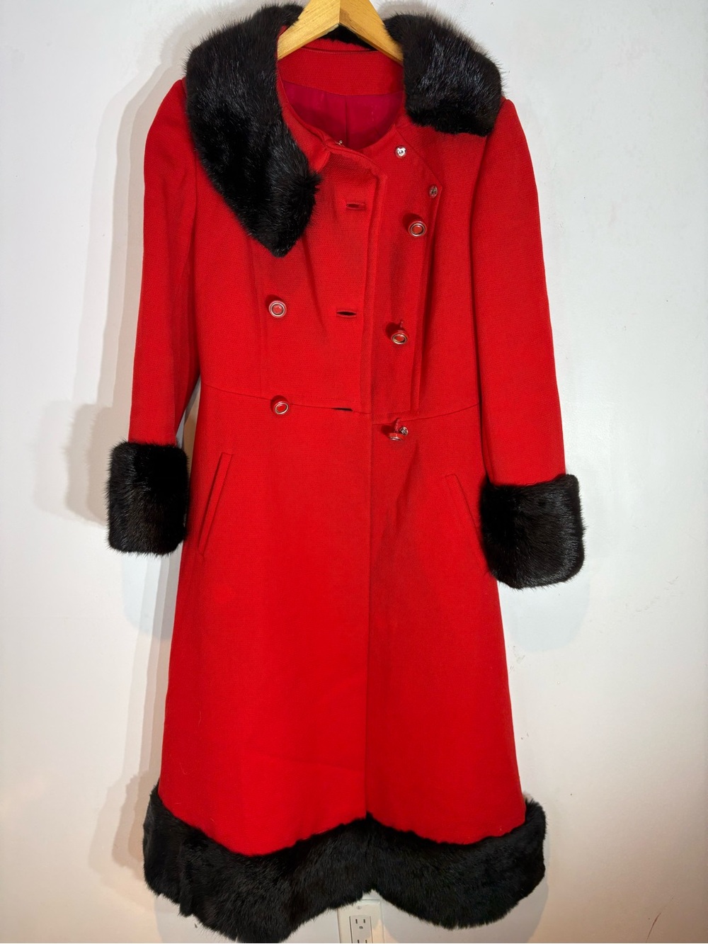 Vintage 1960s Red Wool Genuine Fur Trim Coat XS - Picture 11 of 13